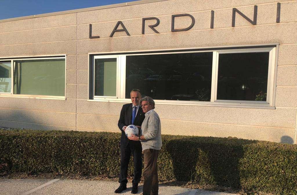 Coronavirus, Lardini produce e regala 60mila mascherine