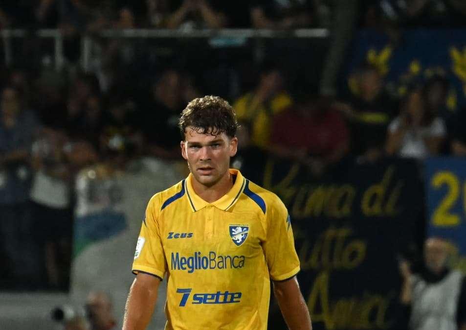 Frosinone, Calvani l'alternativa ai Gemelli Oyono anche in ottica Coppa d'Africa