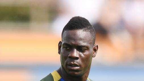 Sky - In attesa del debutto ufficiale, Balotelli contro il Frosinone trova il primo gol con il Brescia
