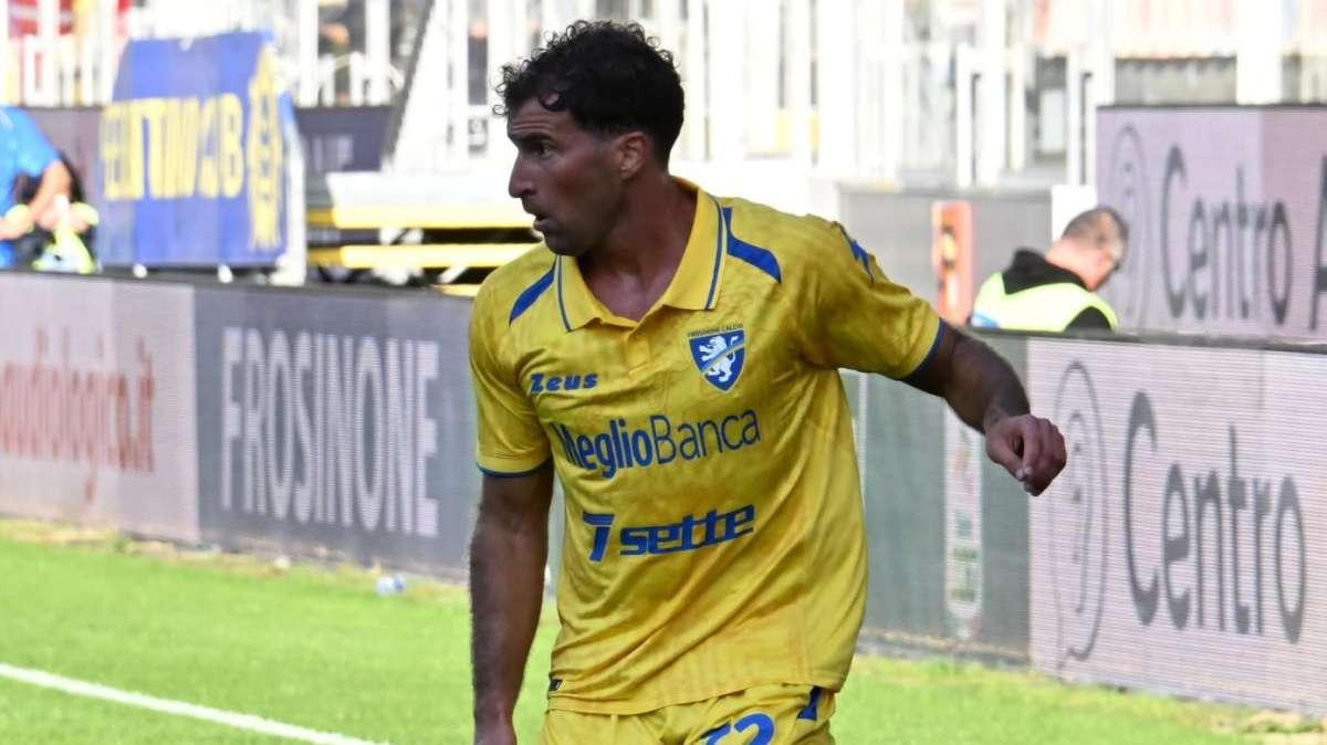 Calciomercato Frosinone - Catanzaro su Esteves, si allontana Masciangelo