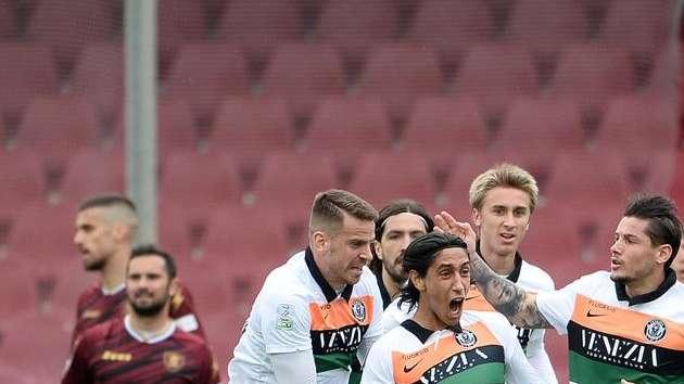 Serie B, playoff: Venezia, tris e semifinale 