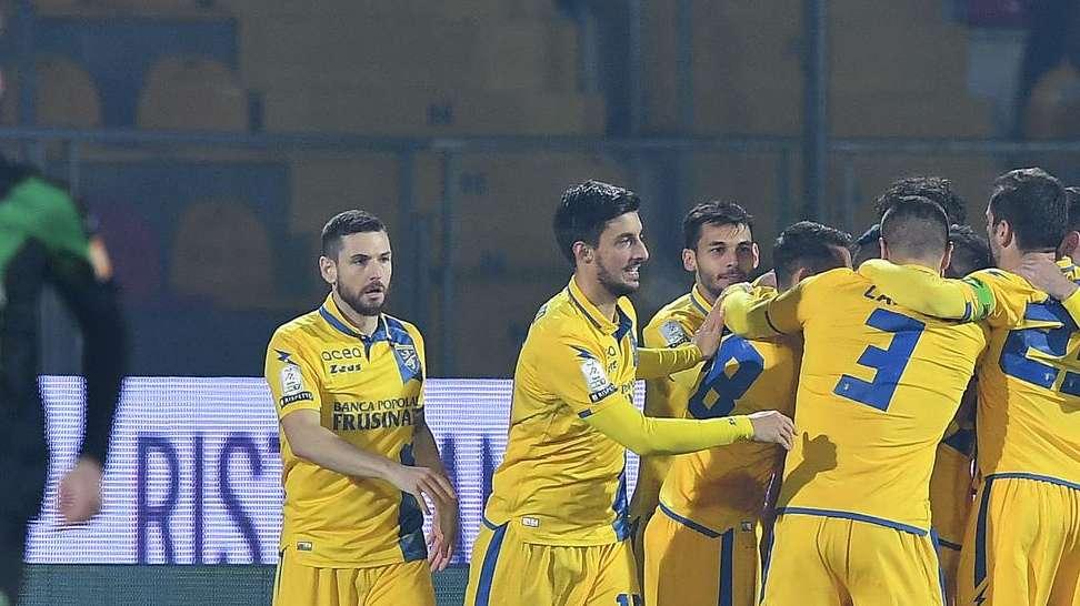 Il Frosinone va a Lecce, la capolista Salernitana in scena al Rigamonti 