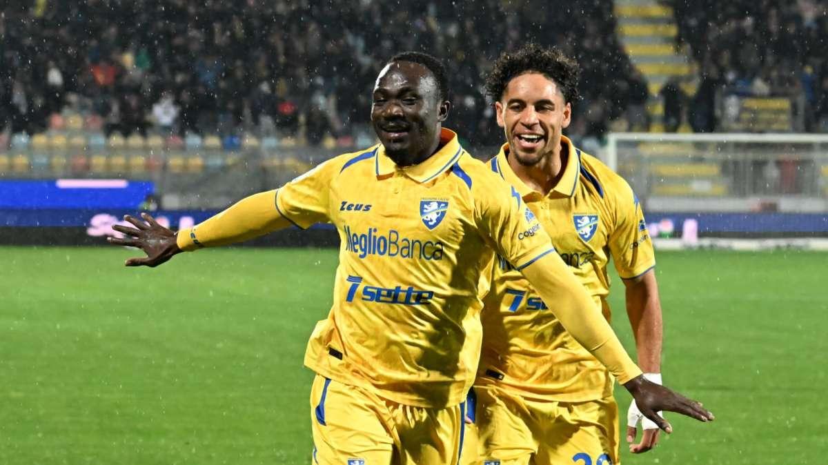 SALA STAMPA - Frosinone, Fini: "L’obiettivo era conquistare i 3 punti e ci siamo riusciti. Il gol? Contento di aver contribuito a dare una mano alla squadra”