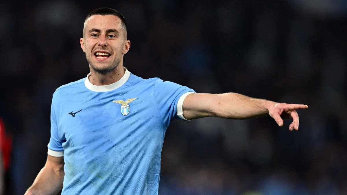 SALA STAMPA - Marusic: "Gattuso è diverso da Sarri. Possiamo giocare a 3 o a 4"