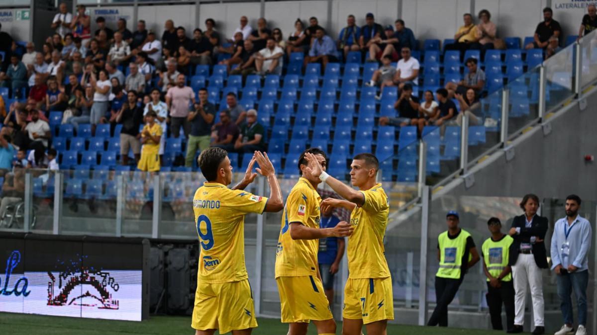 Frosinone-Juve Stabia, chi è stato il migliore in campo? Vota il tuo preferito!