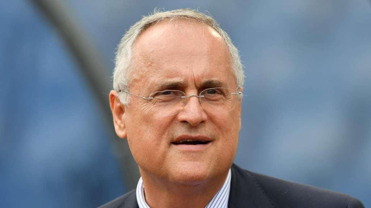 Caso Lotito, a Frosinone i tifosi della Lazio cantano: "Signore, portalo via"