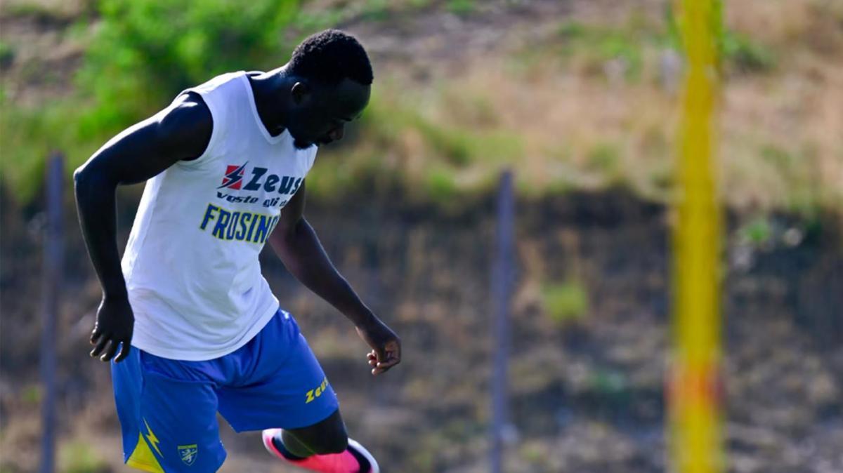 Frosinone, Fini: "Tornare qui era la scelta giusta. Ce la giocheremo contro tutti a testa alta"