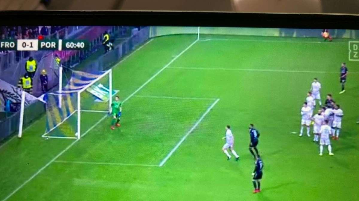 Frosinone, gol o no gol? I dubbi restano sulla punizione di Cicerelli