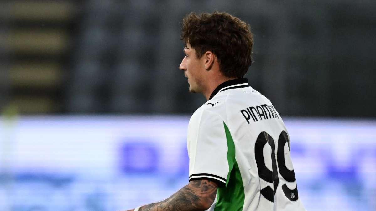 Verona-Sassuolo 0-1, la decide Pinamonti: il tabellino dell'incontro