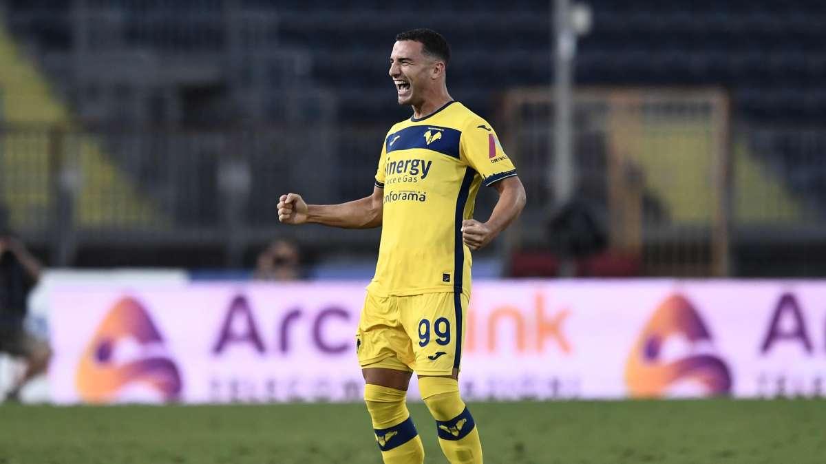 Cagliari-Verona 1-1, i voti di Bonazzoli