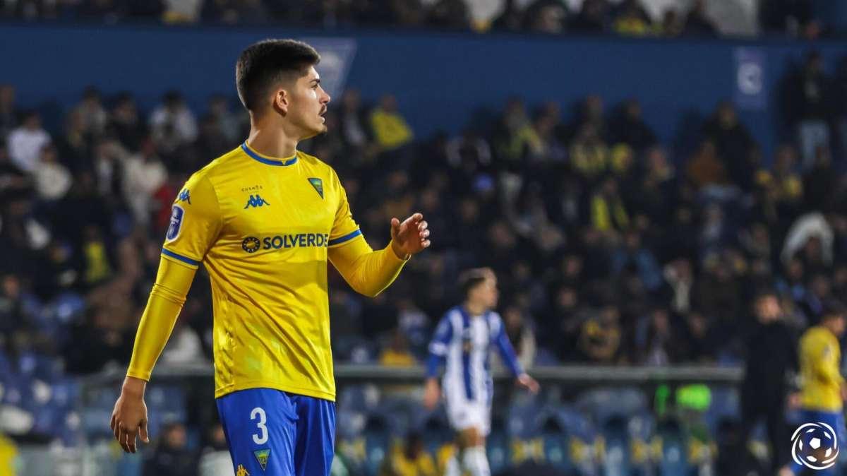 Gazzetta dello Sport - Verona, idea Vital per il pacchetto difensivo