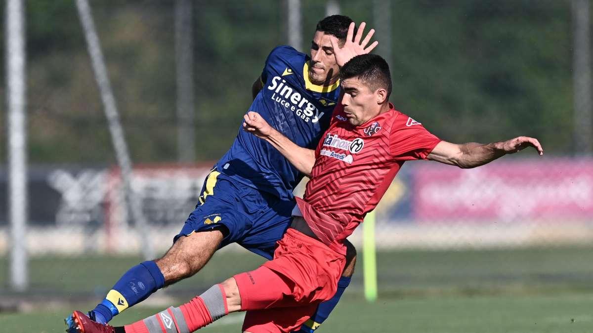 Verona, Faraoni ancora in dubbio per la Fiorentina. Si prepara Terracciano 