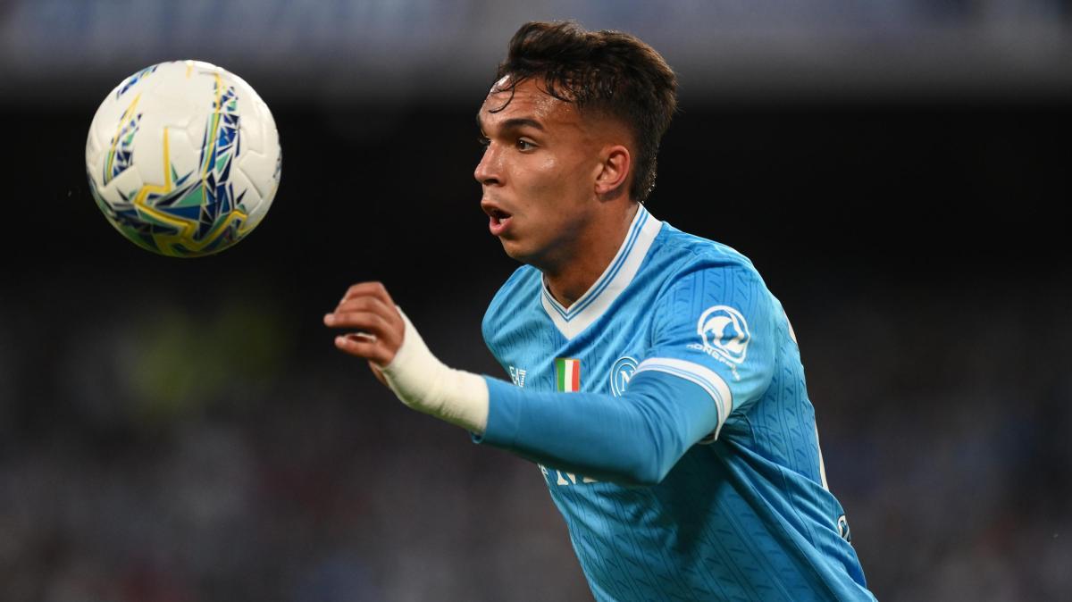Napoli: l'ex gialloblù Giovane escluso dalla lista Champions