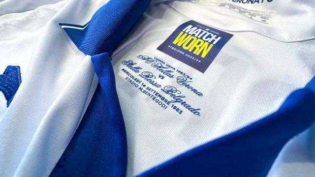Verona-Bologna: gialloblù in campo per Abeo con una patch celebrativa