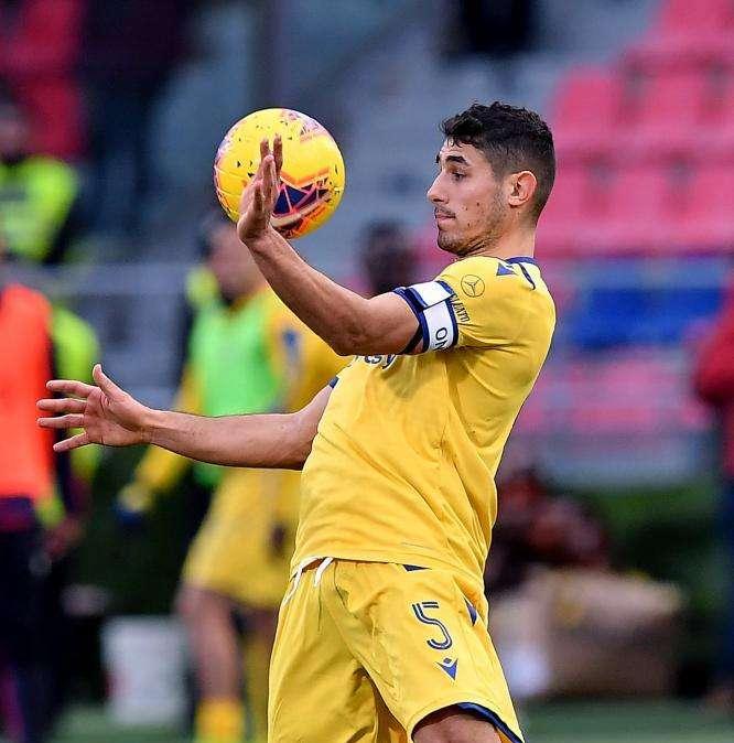 Tuttosport: "Doppio colpo, offerta Lazio per Faraoni e Kumbulla"