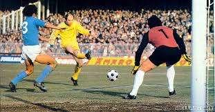 Napoli-Verona 1-2: nel 1983 l'ultima vittoria gialloblù con doppietta di Pierino Fanna