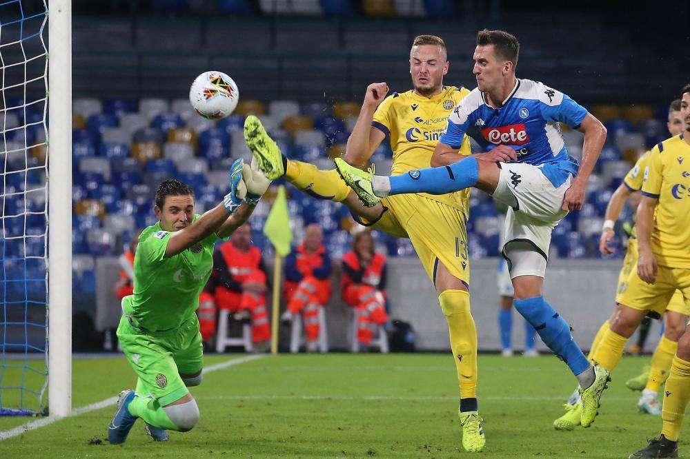 L'Arena. " L'Hellas ci prova, il Napoli soffre. Poi ci pensa Milik"
