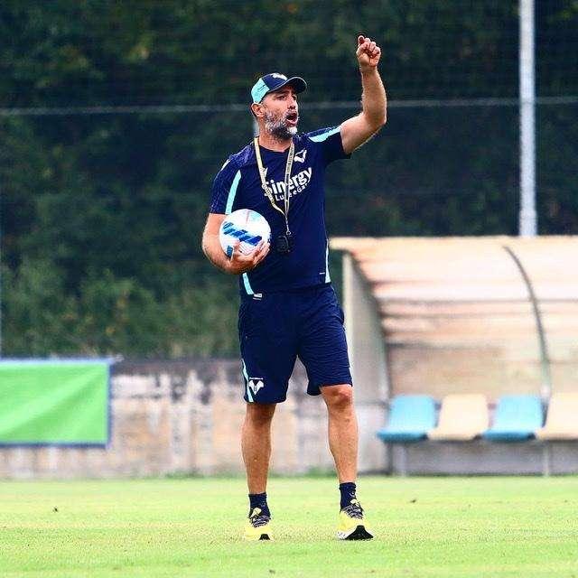 Hellas: allenamento mattutino per i gialloblù