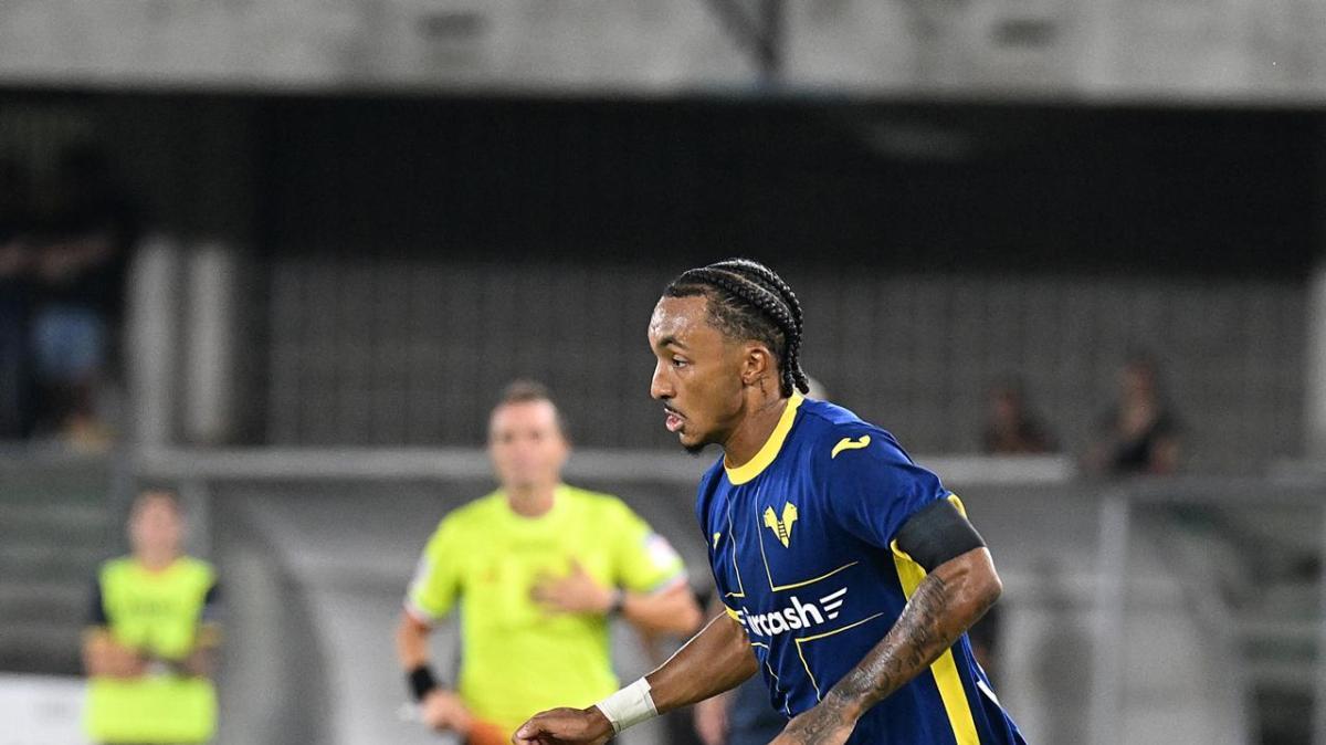L'Arena - "Hellas, partenza choc: l'Ascoli festeggia e il Bentegodi fischia"