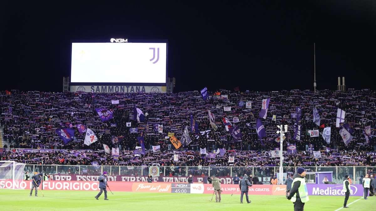 Fiorentina stangata dal Giudice Sportivo: multa salata per i cori razzisti nei confronti di Vlahovic