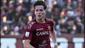Inter: agente di Fabbian in sede per il rinnovo, tra i pretendenti anche l'Hellas