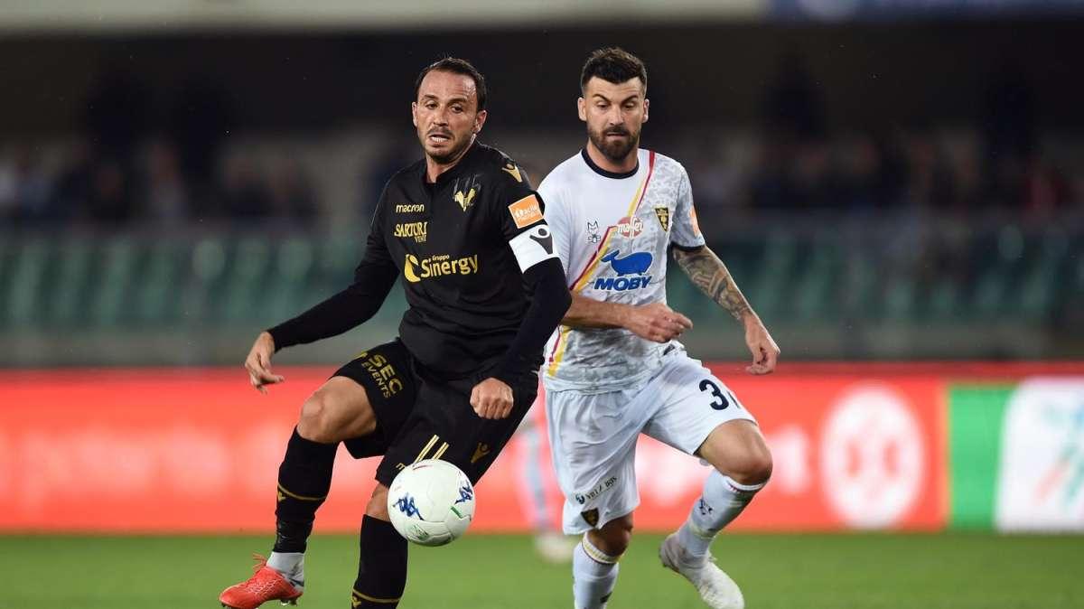 Verona-Lecce: i precedenti, a Verona la prima in serie A dei pugliesi