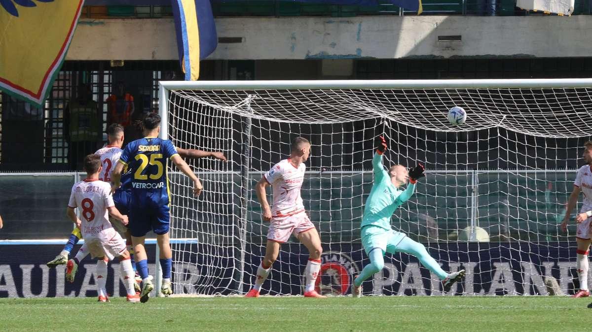 Verona-Fiorentina 2-1: i gialloblù stendono la Fiorentina e fanno un significativo passo in avanti verso la salvezza