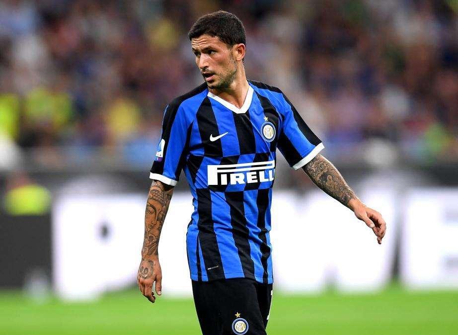 Inter, Sensi dal 1' minuto contro il Verona. Un mese di stop per Politano