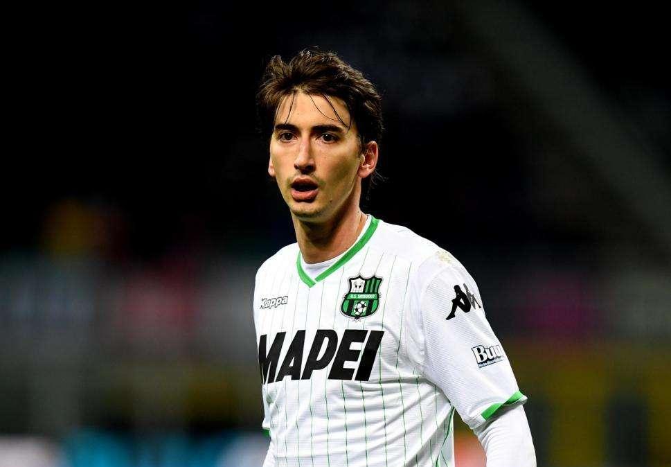 Hellas Verona-Sassuolo 0-1, decide il goal da fuori di Djuricic nella ripresa