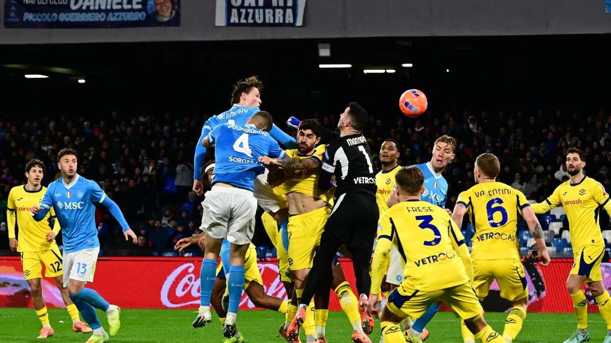 Napoli - Hellas Verona 2-2, il tabellino dell'incontro