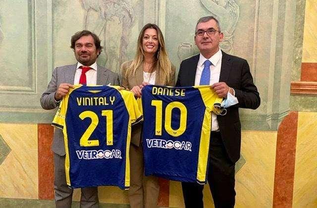 Hellas: una delegazione gialloblù in Fiera a Vinitaly