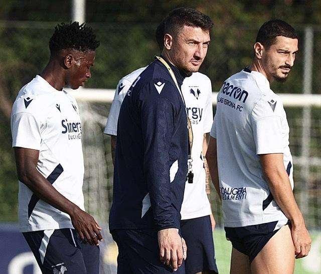 Hellas Verona: per i gialloblù esercitazioni tattiche e partita