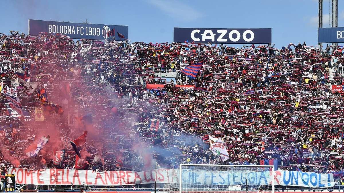 Bologna: esodo di tifosi rossoblù venerdì sera al Bentegodi