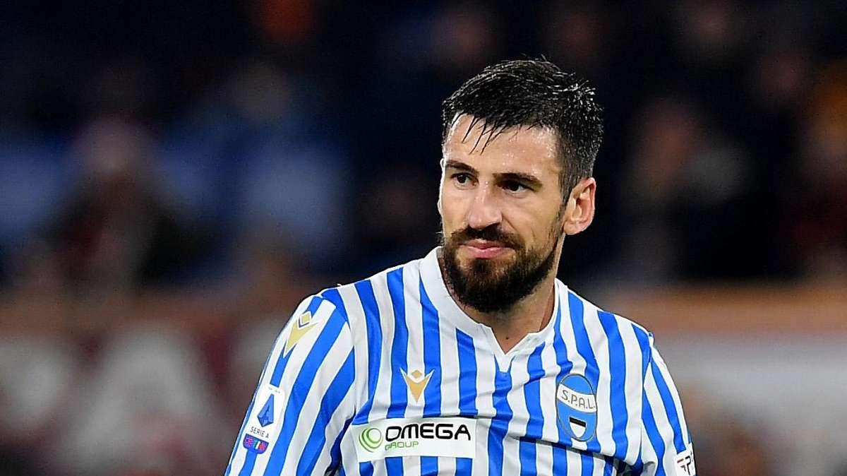 Hellas, spunta il nome di Tomovic per completare la difesa