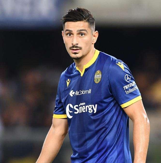 L'Arena: "Gunter « Hellas a Napoli per vincere. Siria invasa ? Io voglio la pace »"