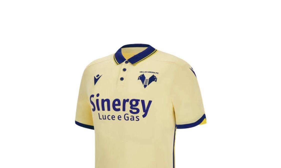 Hellas Verona: la nuova maglia Away 2022/2023 "Scolpita in Verona"