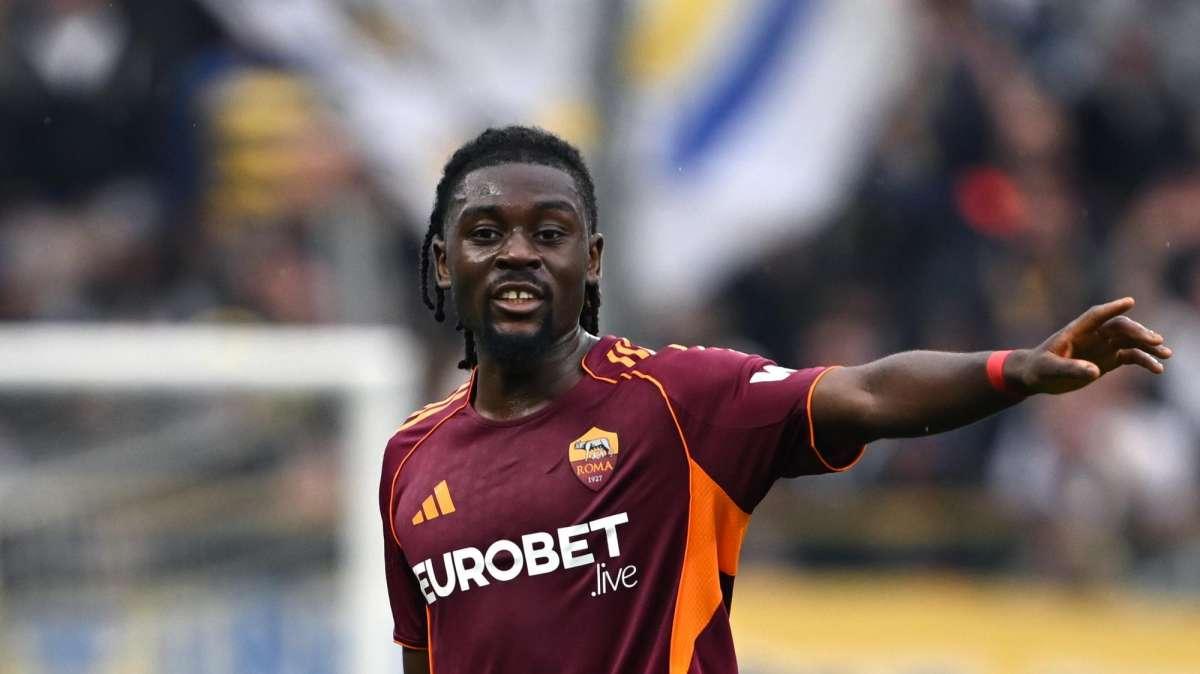 Roma: Konè pronto per il Bentegodi, probabile forfait di Pellegrini