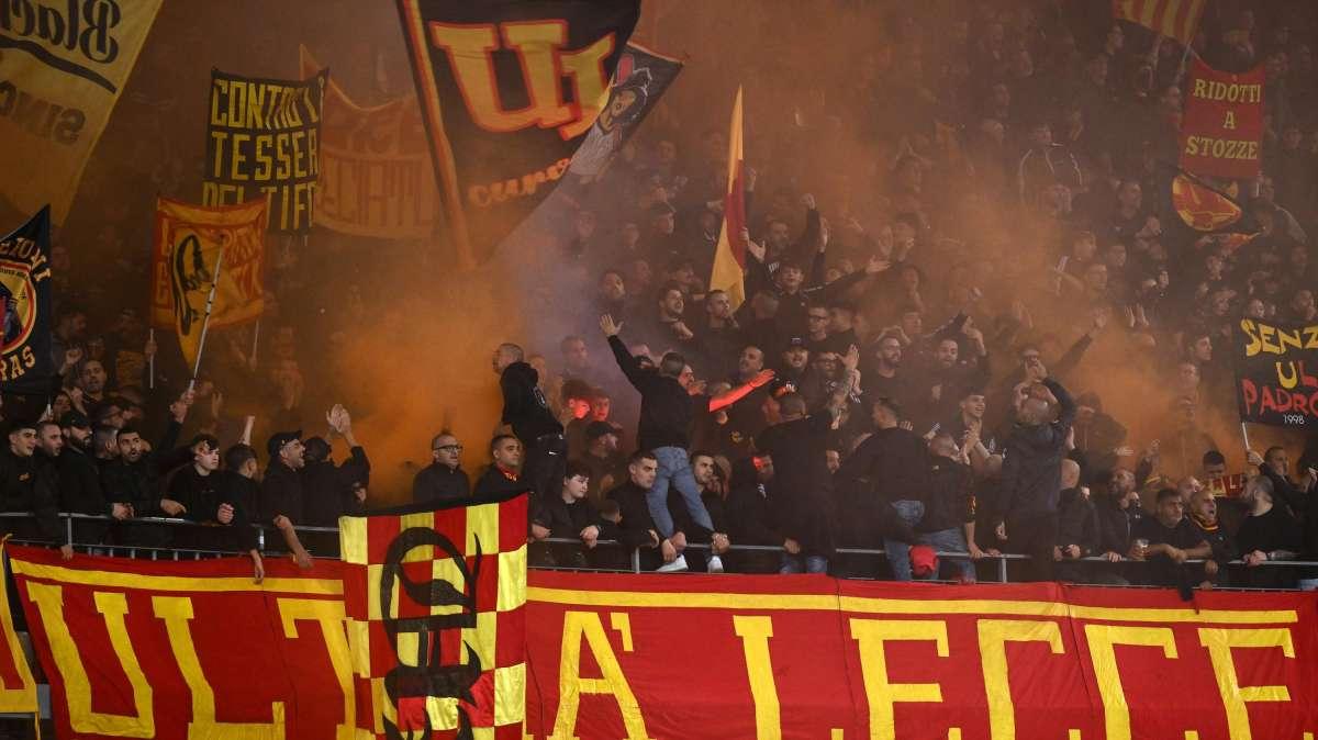 Lecce, la lista dei convocati per la partita contro il Verona