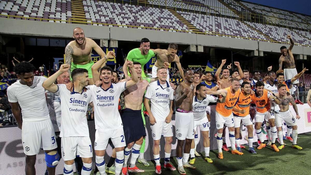 Verona: la squadra di Baroni arriva all'Aeroporto di Villafranca