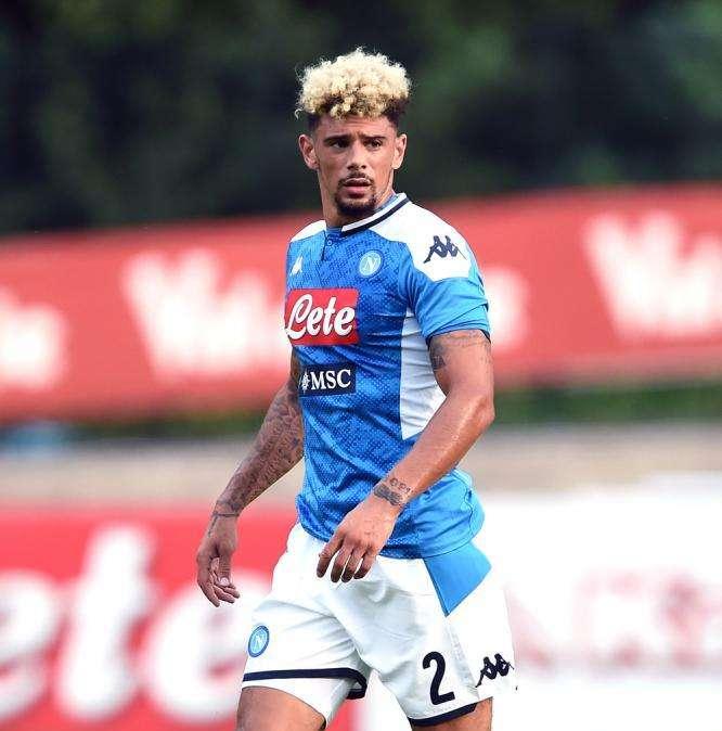 Napoli, ballottaggio in difesa per la sfida contro il Verona