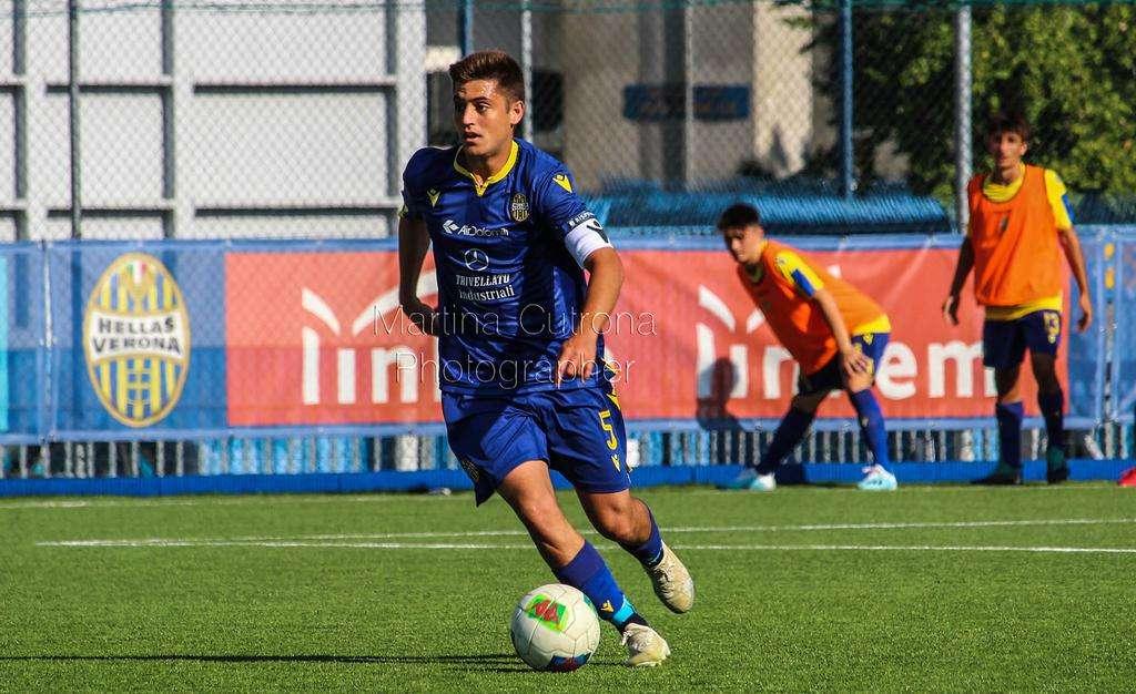 Lucas: «Grazie Hellas, sognavo l'esordio in A con questi colori»