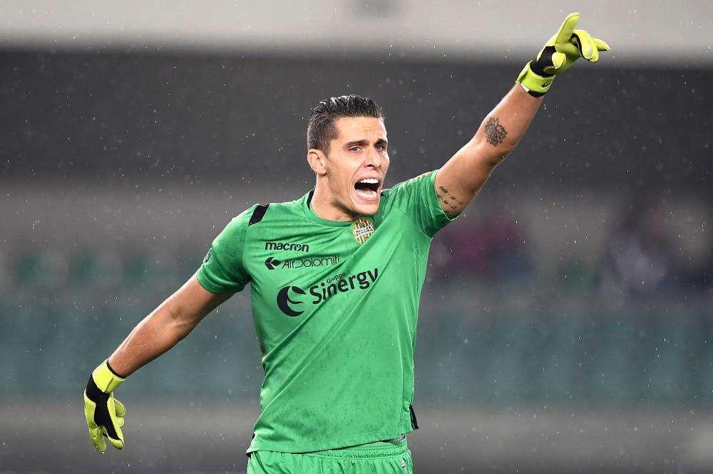 CdV - Solo l'Inter e Handanovic meglio del Verona e di Silvestri