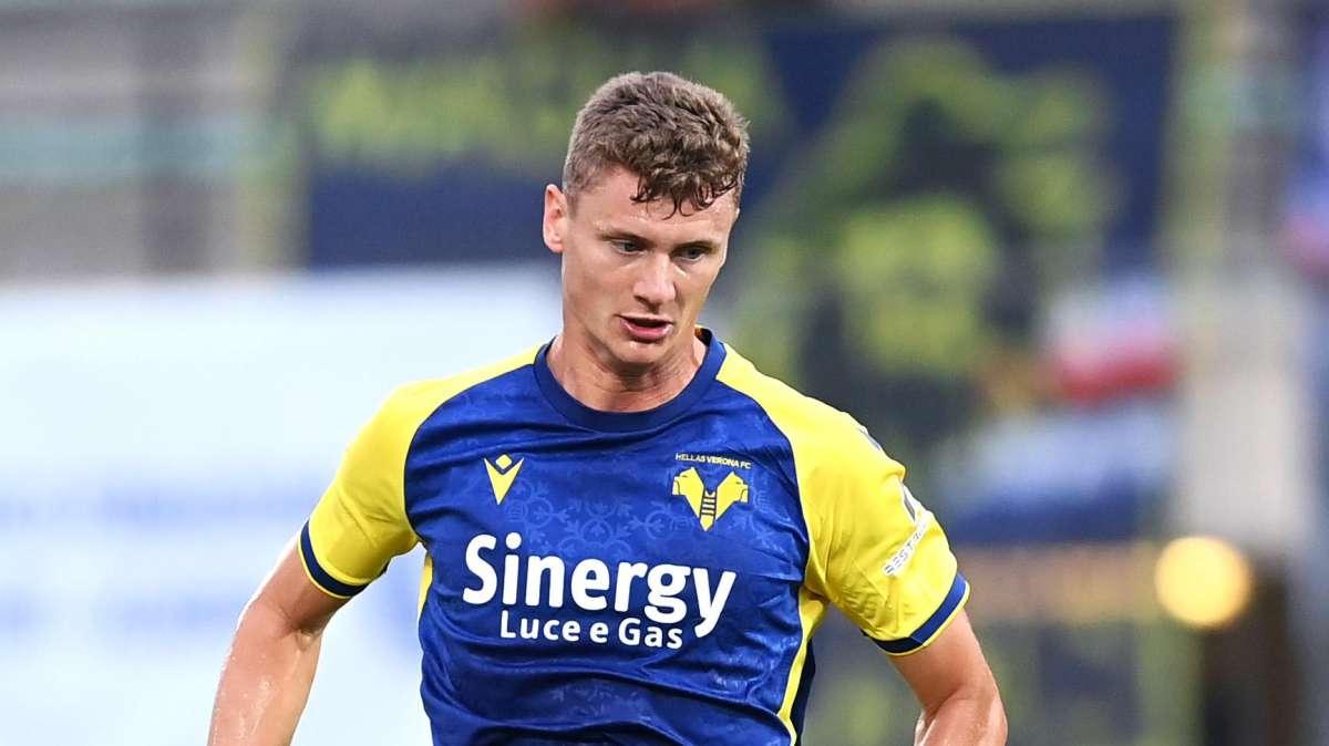 Hellas, Dawidowicz: per il difensore polacco solo una leggera contrattura