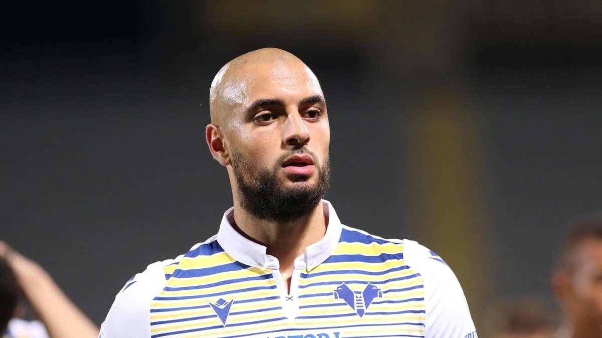 Amrabat alla Fiorentina ma per allenarsi in viola servirà il nullaosta 