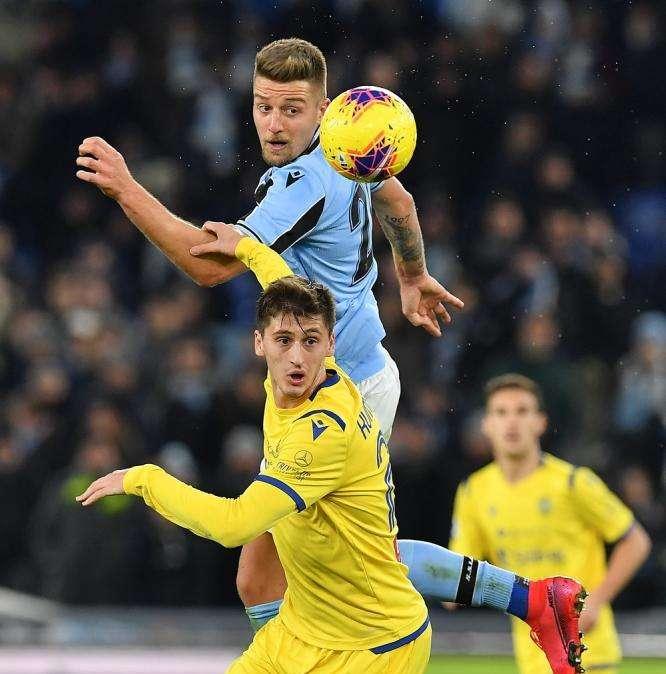 Gazzetta dello Sport: Vertice tra Lazio e Verona, c’è l’offerta per Kumbulla 