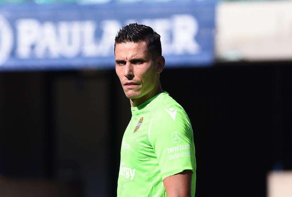 Ag. Silvestri: «Il Verona ha rifiutato qualsiasi offerta, Silvestri resterà a Verona per tanti anni»