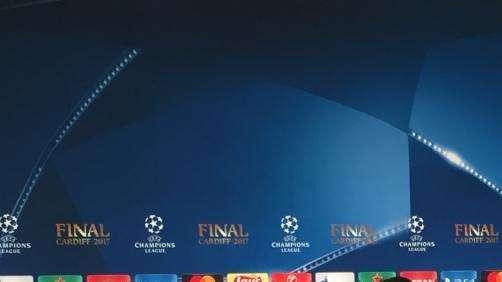 DANI ALVES A MP: "Siamo qui ma manca ancora un passo per scrivere la storia"