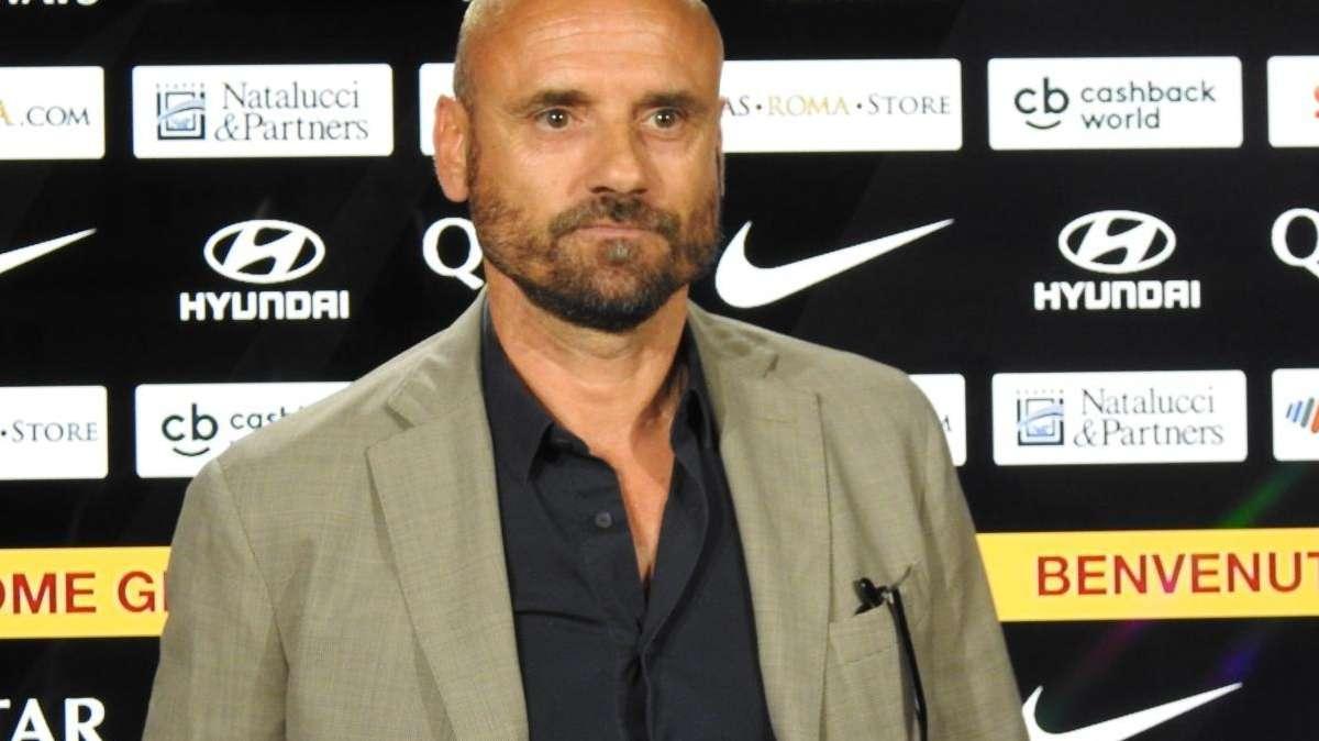 Sportitalia - Petrachi: "Io alla Juve con Conte? Abbiamo due caratteri forti, sarebbe curioso vederci lavorare insieme. Avevo proposto Antonio a De Laurentiis"