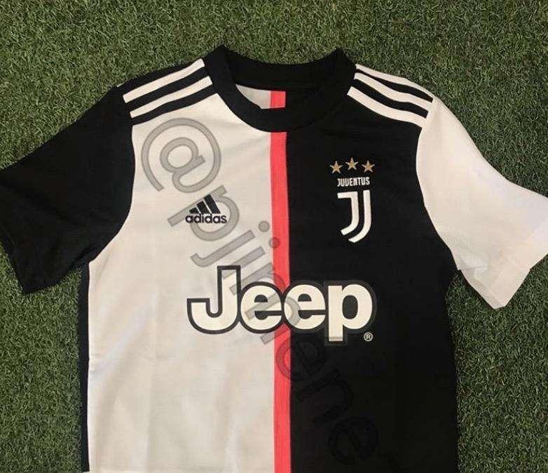 Nuova divisa Juve, Carlos Passerini (Corsera): "Maglie sono ultimi simboli e non andrebbero stravolte"
