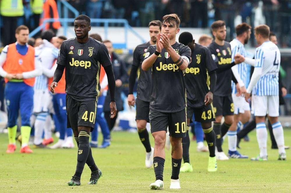 IL QUINTO ELEMENTO - SALTA LA SFIDA DEI BOMBER, DUE IN VETRINA